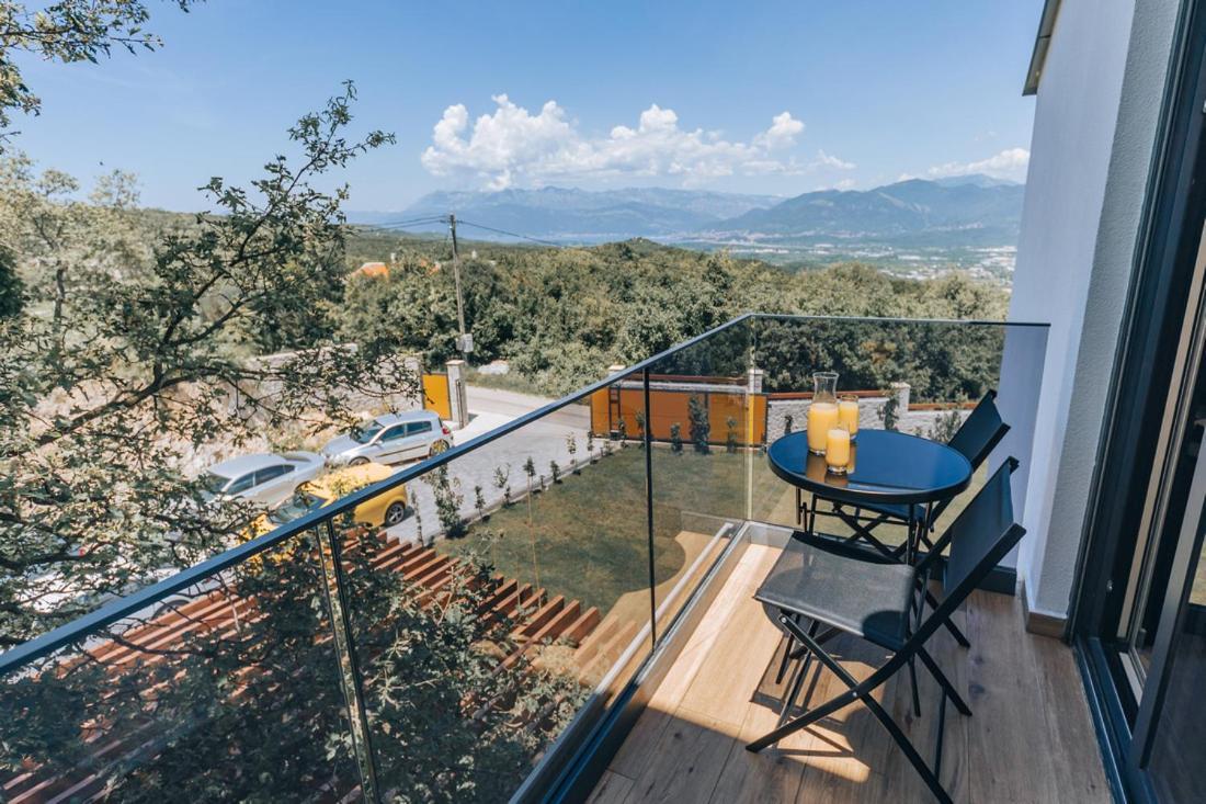 Villa Principium With Infinity Edge Pool&Hot Tub Kotor Exterior photo